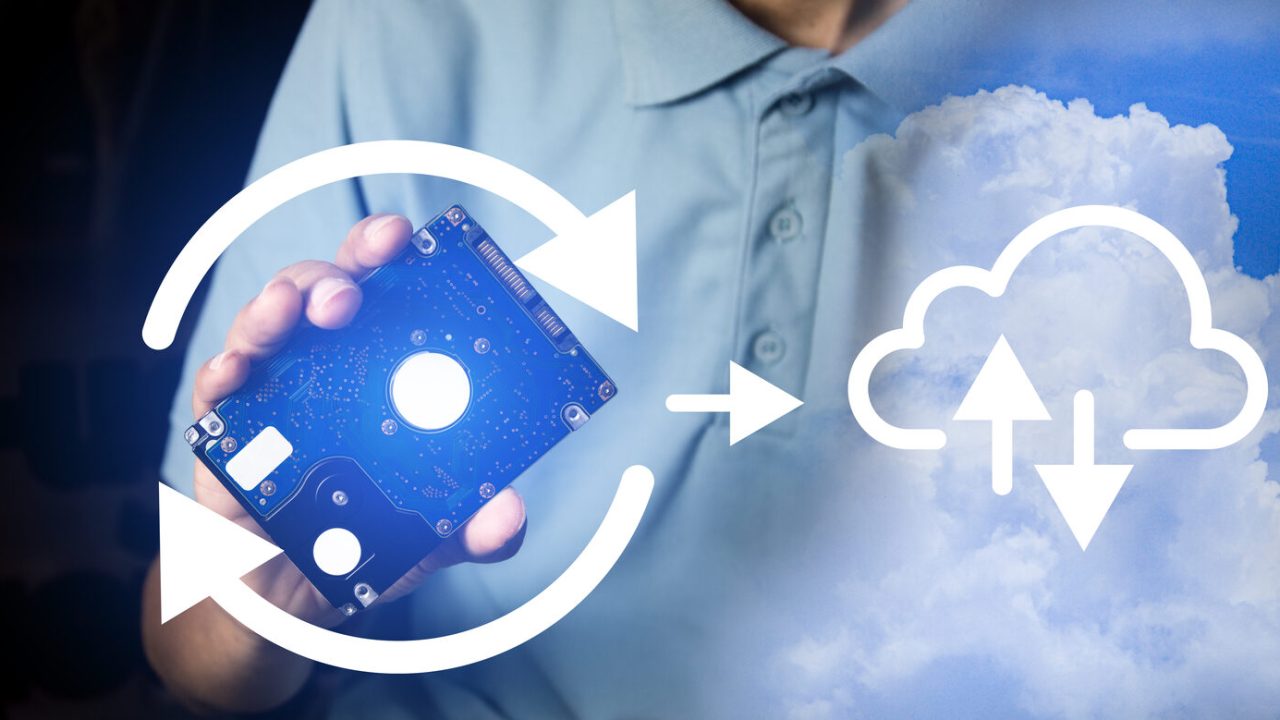 Data moving from local storage to cloud storage